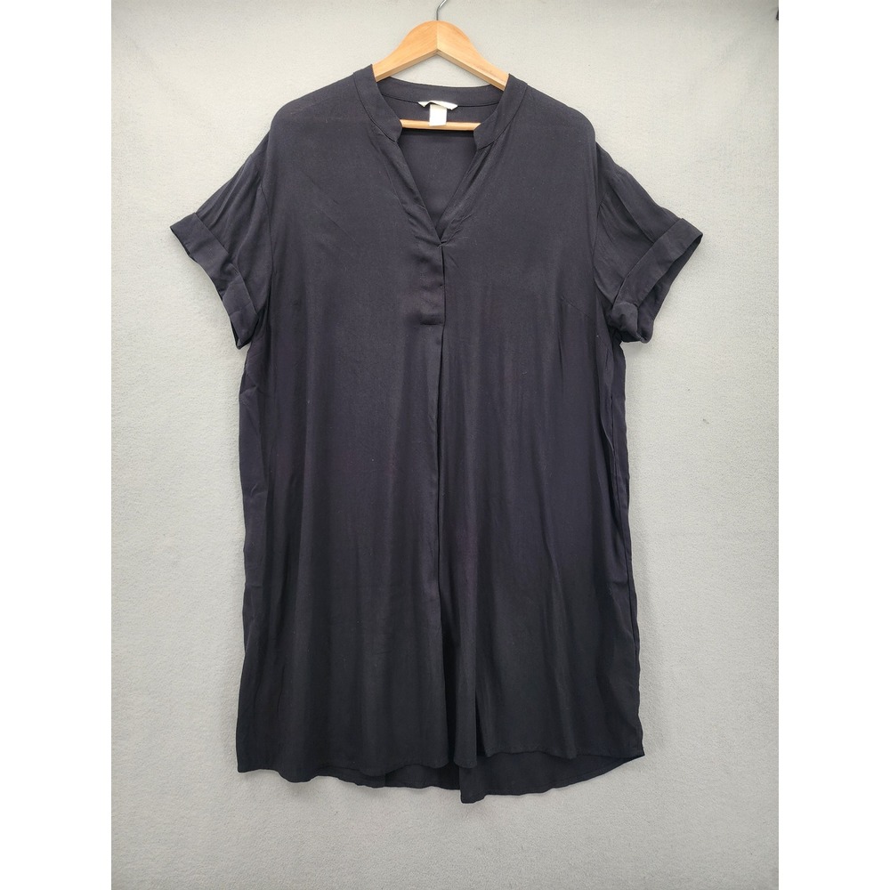 H&M Black Shift Dress Short Sleeve V-Neck Viscose Mini Tunic Womens‎ Size 6 LBD